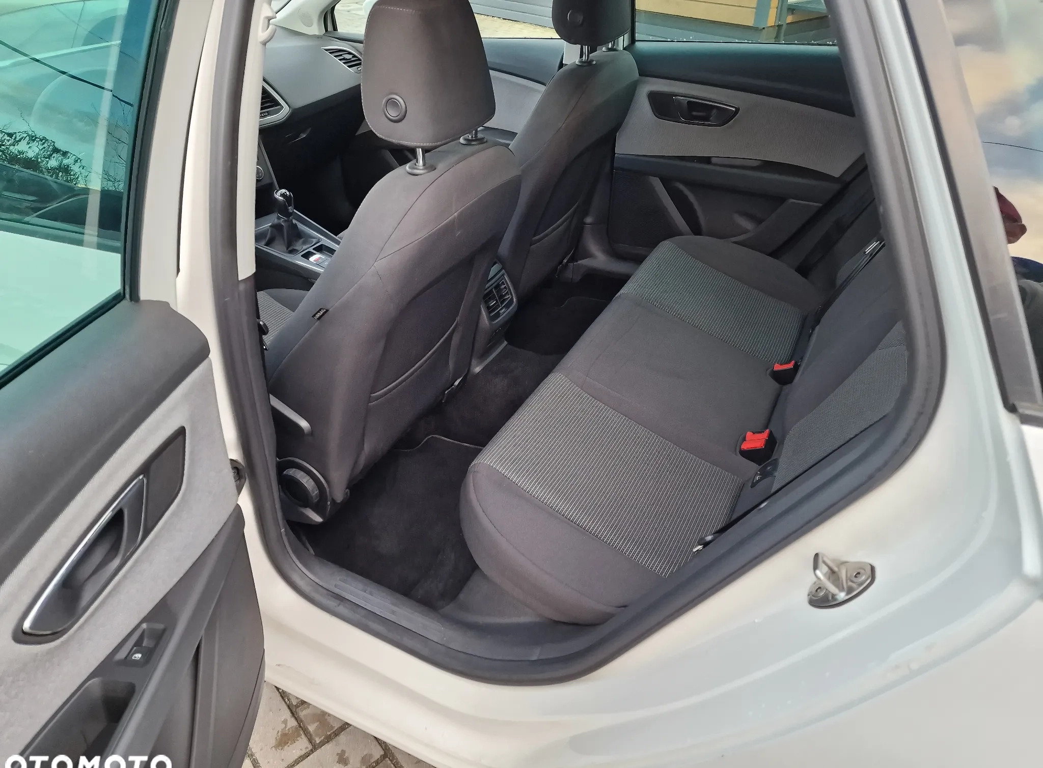 Seat Leon cena 41900 przebieg: 74000, rok produkcji 2018 z Lidzbark Warmiński małe 562